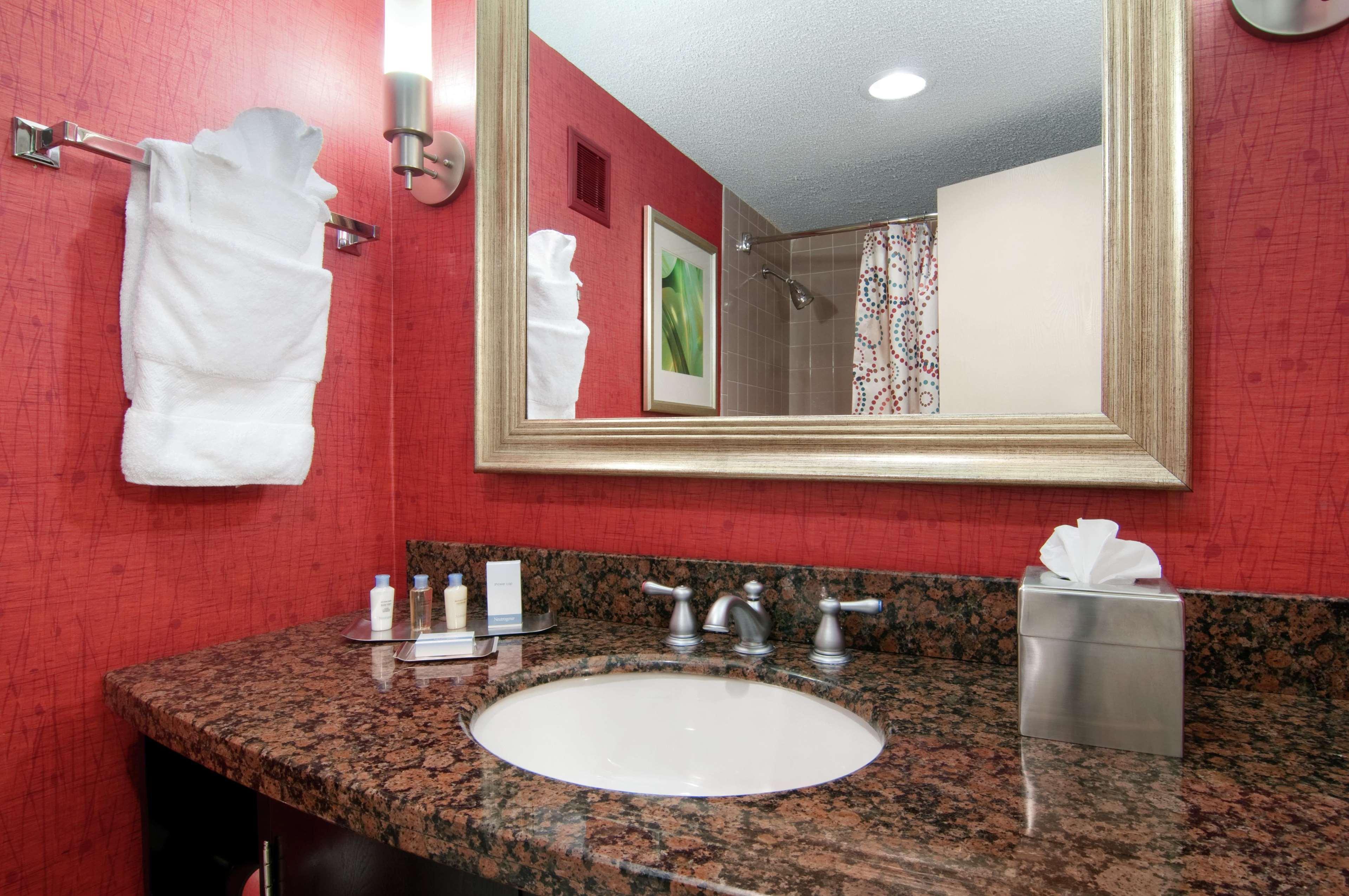 Hotel Doubletree By Hilton Columbus Chambre photo