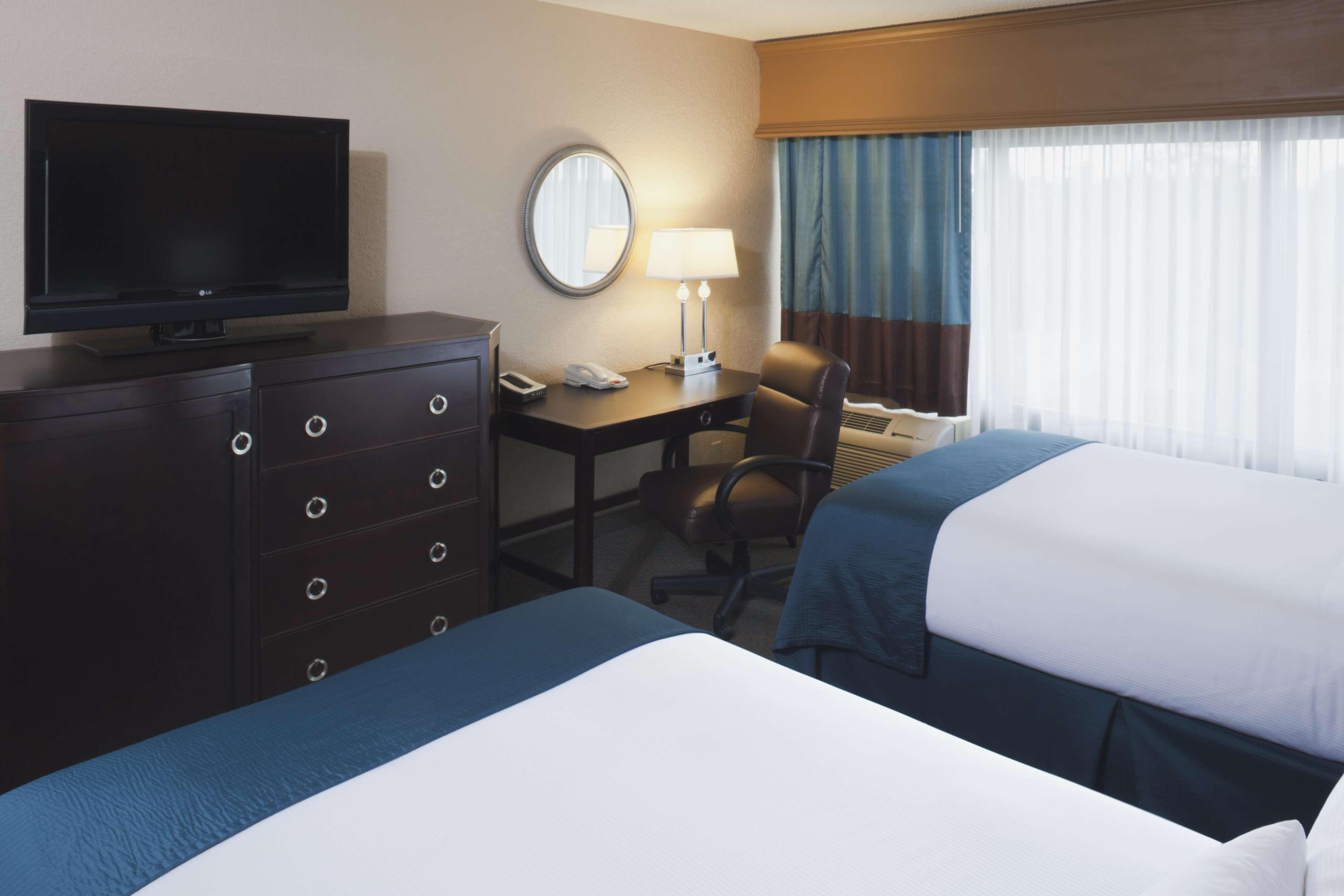 Hotel Doubletree By Hilton Columbus Chambre photo