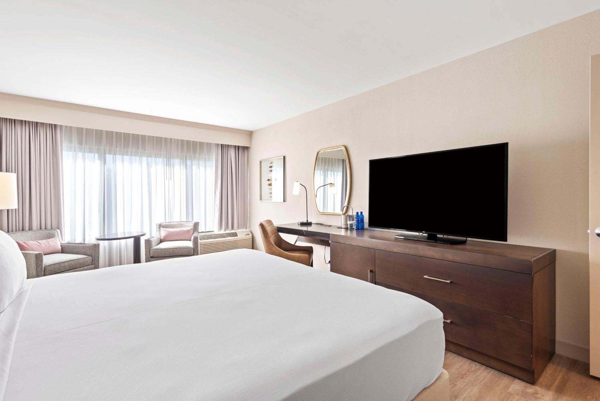 Hotel Doubletree By Hilton Columbus Extérieur photo