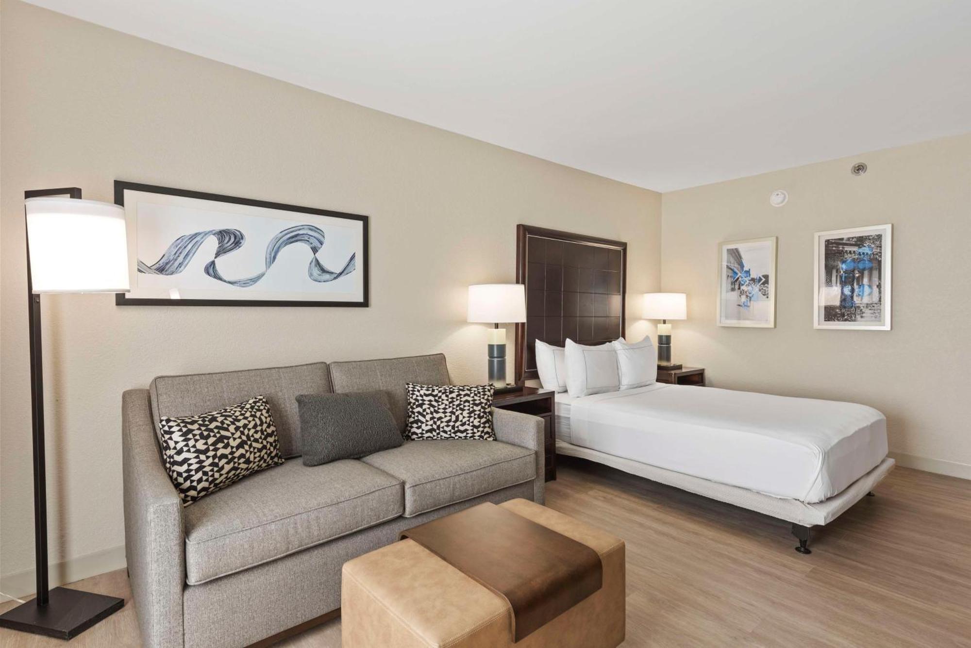 Hotel Doubletree By Hilton Columbus Extérieur photo
